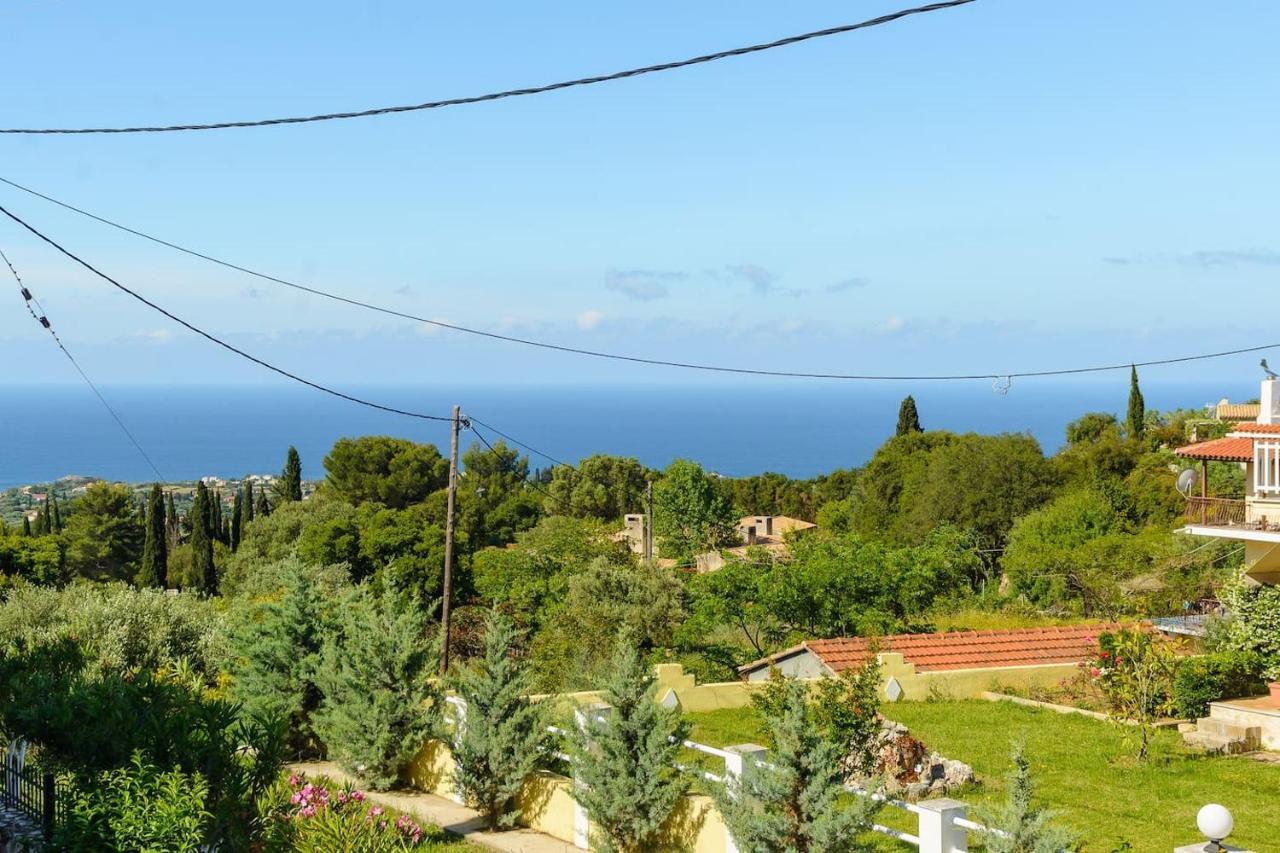 Aristotelis Lakithra-alexandra Apartament